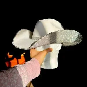 ??? crystal clear rhinestone cowgirl hat on bottom brim only White Cowboy Hat w/ Clear Rhinestones (Brim Only) – Kalieda  main image 4
